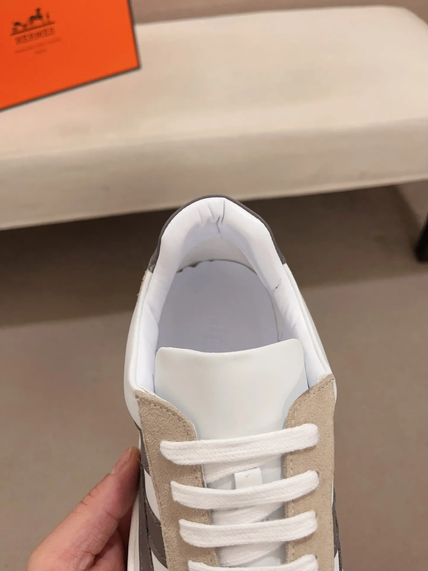 Men's clothing and shoes💰: 420💰《HERMES》【Classic Original Version】Hermès; Top 🔝 Purchasing Agency 🔍🔍Men's latest 🇺🇸 counter sales simultaneously, original ▲▲cowhide imported from Italy ▲▲Exquisite workmanship (Italian 🇮🇹Imported water-dyed 🐂cowhide lining) sole: original sole provided by the original factory, ⚠️exclusive double-layer activity·TPR·rubber·combined molded outsole; Code number: 38-44 (45/46 can be customized, non-refundable)